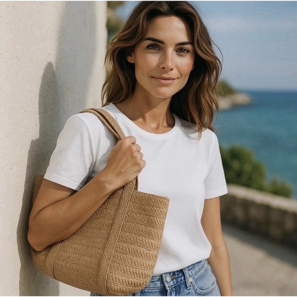 Draper James Straw Tote Bag Womens OS Tan Excellent Woven Beach Shoulder Bag
